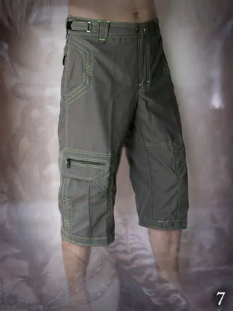 Attila Bermudas