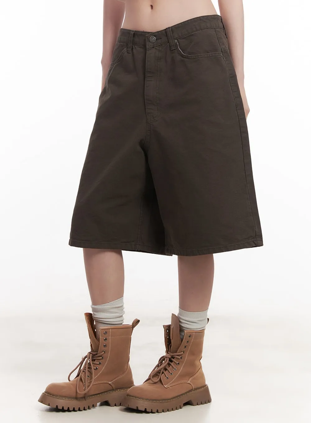 Wide-Fit Cotton Bermuda Shorts CM517