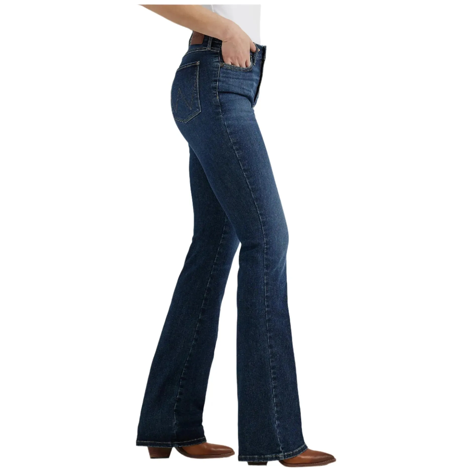 Women's Wrangler Bespoke High Rise Bootcut Jean 2359277