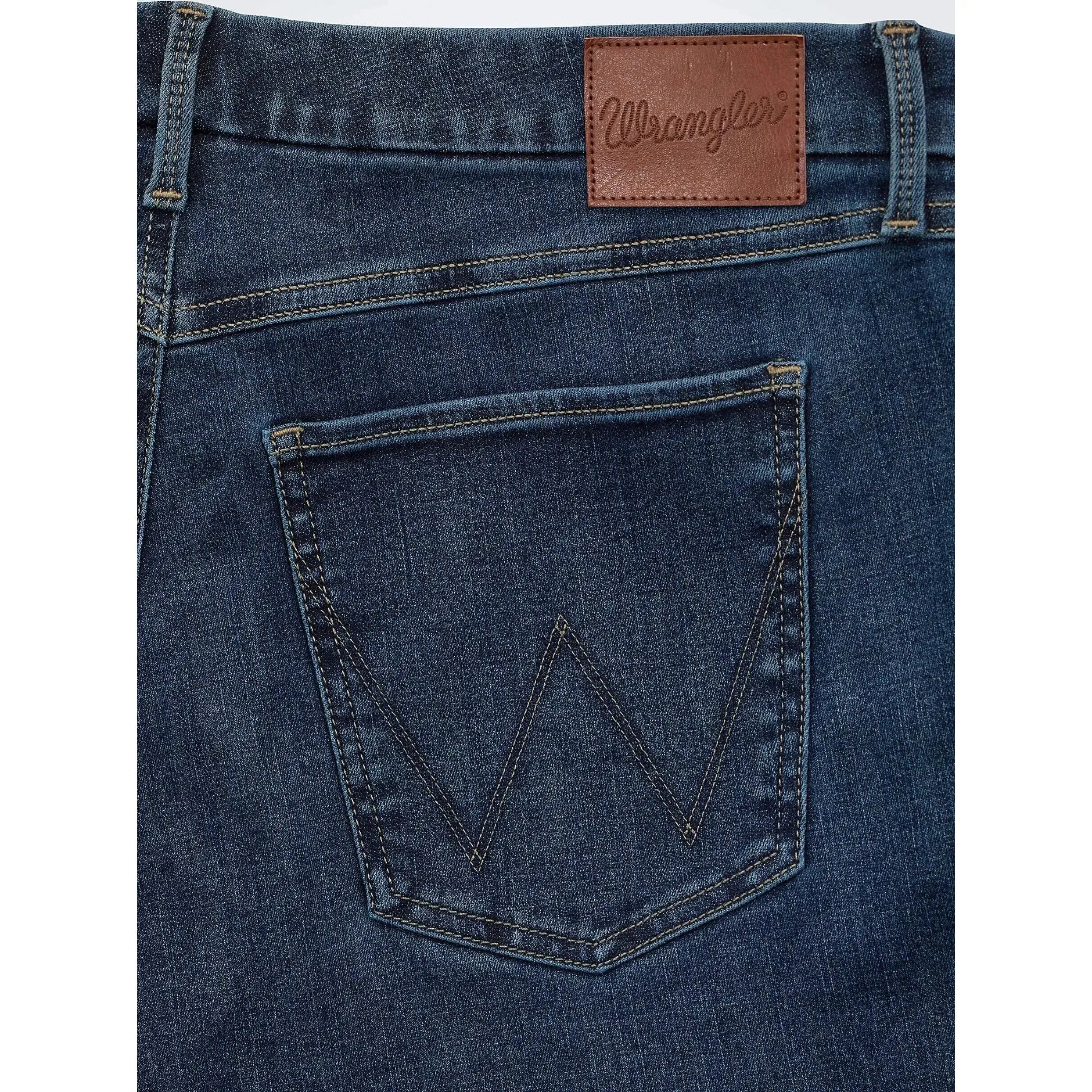 Women's Wrangler Bespoke High Rise Bootcut Jean 2359277