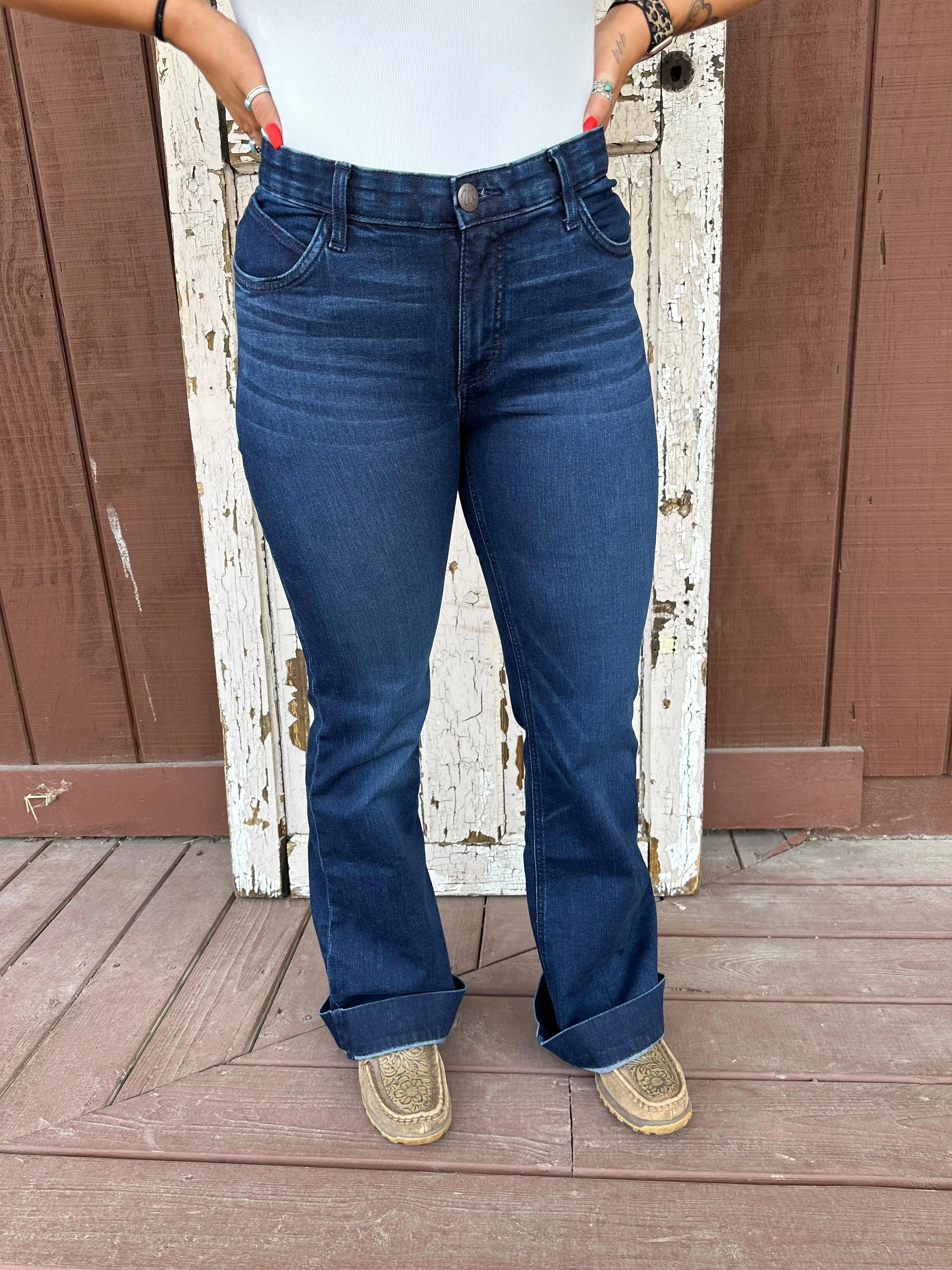 Wrangler Women's Willow Sloane Mid Rise Trouser Jean 112352986